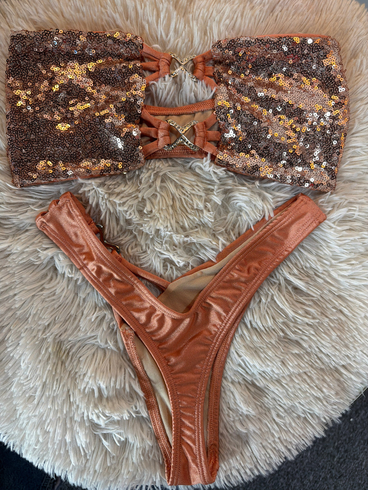 Bikini dorada lentejuelas