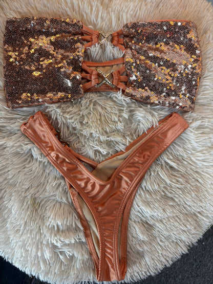 Bikini dorada lentejuelas